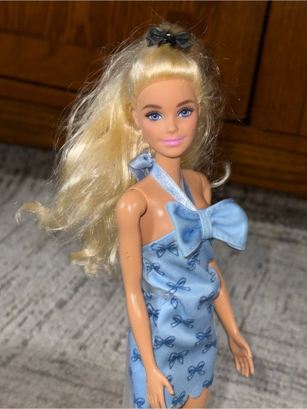 Barbie Mattel Fashion Doll 11" Blonde Wavy Hair Blue Bow Dress Shoes HYT93